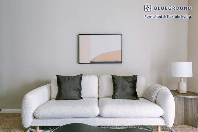 700 Agnew Rd in Santa Clara, CA - Building Photo - Building Photo