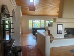 2504 Griegos Pl NW in Albuquerque, NM - Building Photo - Building Photo