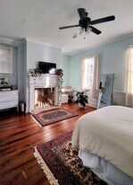 109 Coming St in Charleston, SC - Building Photo