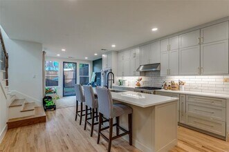 3428 Asbury St in Dallas, TX - Building Photo - Building Photo