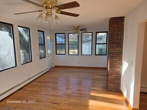 174 Highland Cross in Rutherford, NJ - Foto de edificio - Building Photo