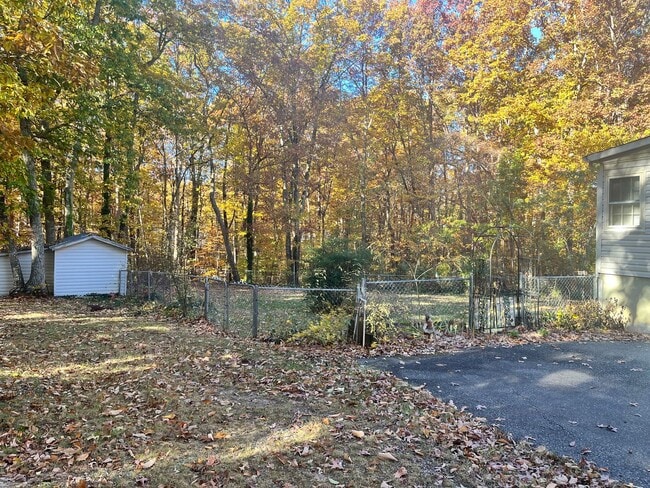 345 Canal Trce in Rustburg, VA - Building Photo - Building Photo