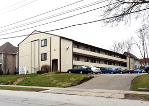 East Buchtel Place Apartments