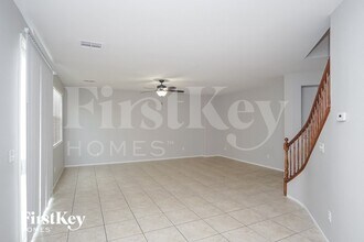 168 Rolling Cove Ave in Henderson, NV - Building Photo - Building Photo