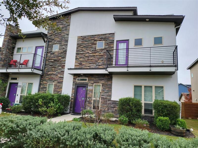 5805 Charles Merle Dr. in Austin, TX - Foto de edificio