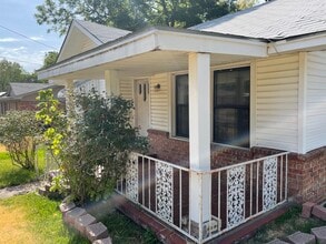 120 Carthel St in Mount Vernon, TX - Building Photo - Building Photo