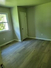 402 N Mulberry St in Warrensburg, MO - Building Photo - Building Photo
