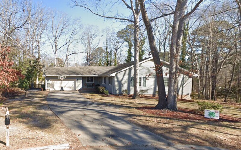 107 Brookside Ct in Roanoke Rapids, NC - Building Photo