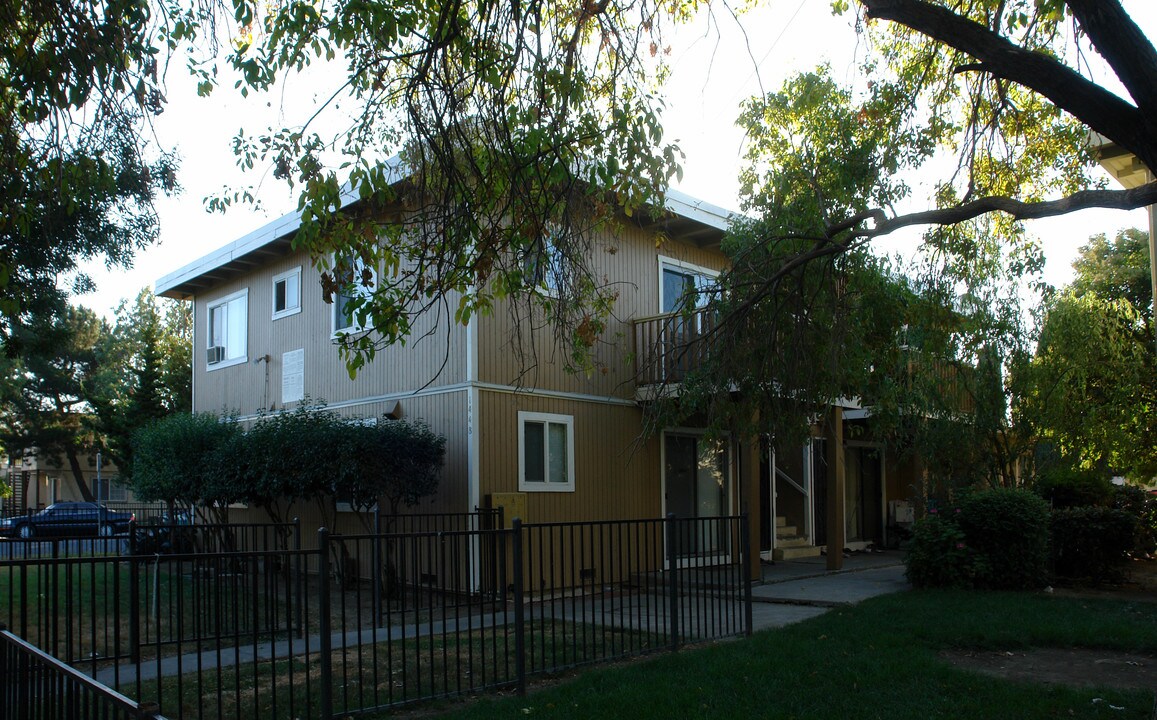 1448 Dubert Ln in San Jose, CA - Building Photo