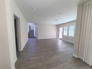 55 Einstein Wy in Irvine, CA - Building Photo - Building Photo