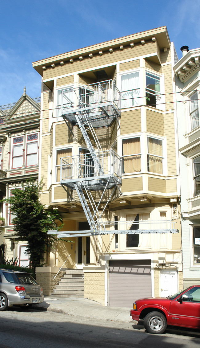 876 Haight St in San Francisco, CA - Building Photo - Building Photo