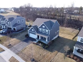3701 Whispering Pines Rd in Delaware, OH - Building Photo - Building Photo