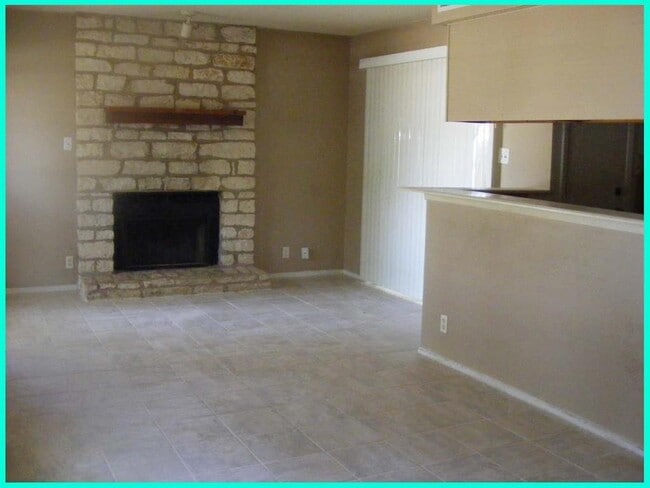 9003 Sparkling Creek Dr in Austin, TX - Building Photo - Building Photo