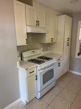 718 First St in Rodeo, CA - Building Photo - Building Photo