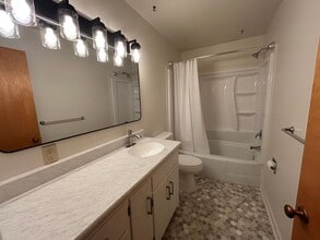 2618 Broadwater Ave in Billings, MT - Building Photo - Building Photo