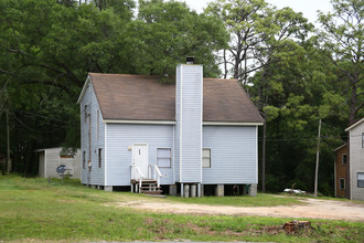 5950-5970 Blountstown Hwy in Tallahassee, FL - Building Photo - Building Photo