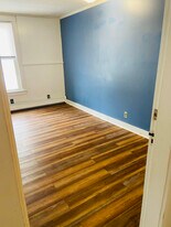 32 Summer St in Laconia, NH - Building Photo