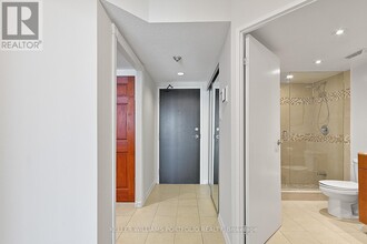 15-2115 Maitland Pl in Toronto, ON - Building Photo - Building Photo