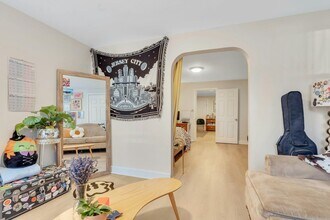 44 Monitor St in Jersey City, NJ - Building Photo - Building Photo