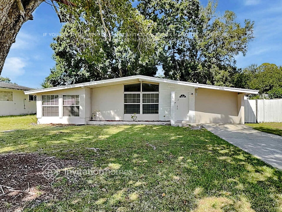 3821 27th Pkwy in Sarasota, FL - Building Photo