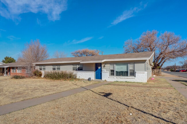 4202 44th St in Lubbock, TX - Building Photo - Building Photo