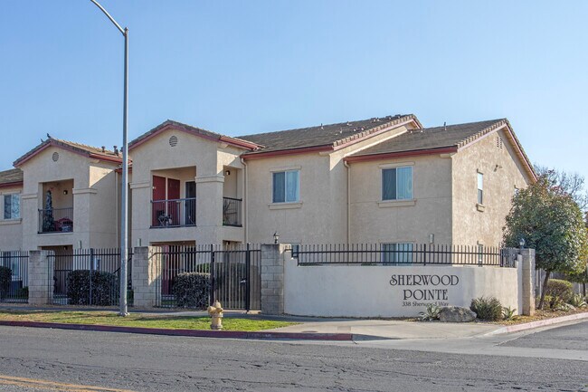 Sherwood Pointe Apartments in Madera, CA - Building Photo - Building Photo