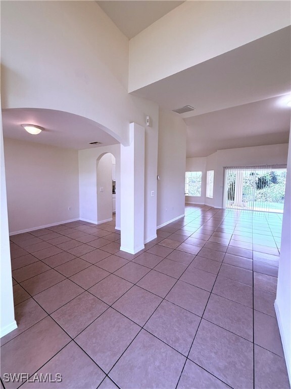 2807 26th St SW in Lehigh Acres, FL - Building Photo - Building Photo