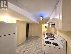 589 Belview Ave in Vaughan, ON - Building Photo - Building Photo