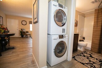 2035 Philippe Pkwy in Safety Harbor, FL - Building Photo - Building Photo