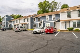 306 Brooke Ave in Virginia Beach, VA - Building Photo - Building Photo