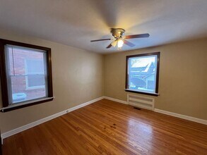 5834 Nottingham Ave in St. Louis, MO - Building Photo - Building Photo