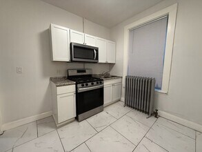 6928 S Green St in Chicago, IL - Foto de edificio - Building Photo