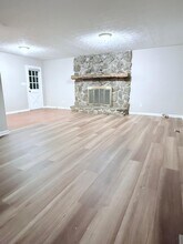 5957 Sherrie Ln in Powder Springs, GA - Building Photo - Building Photo