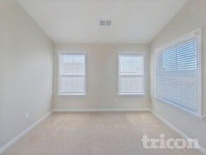 2 Beautyberry St in Simpsonville, SC - Foto de edificio - Building Photo