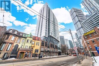 219 Dundas St E in Toronto, ON - Building Photo - Building Photo
