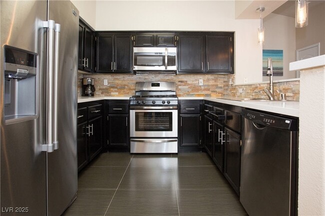 property at 1504 Truett St