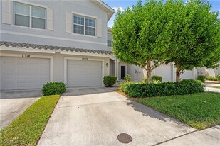 12572 Westhaven Way in Ft. Myers, FL - Building Photo