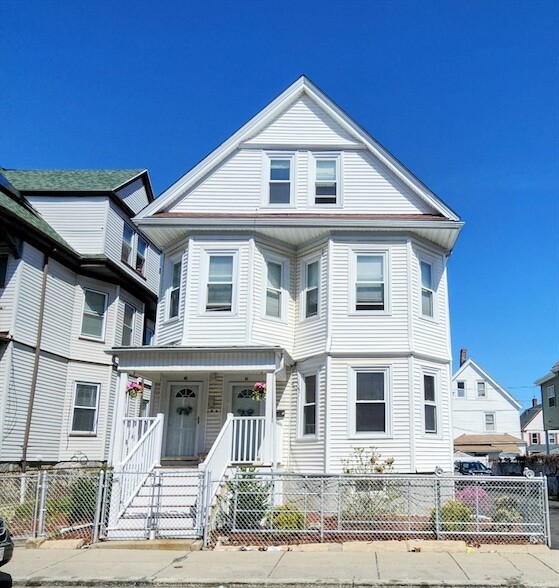 property at 28 Corona St