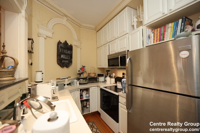 property at 306 Commonwealth Ave