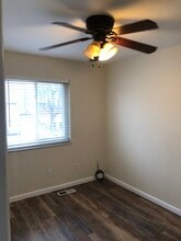 10139 Puttington Dr, Unit A in St. Louis, MO - Building Photo - Building Photo