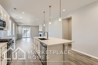 27003 E Archer Ave in Aurora, CO - Building Photo - Building Photo