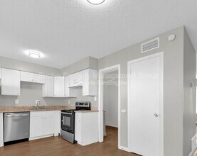 3434 Spottswood Ave in Memphis, TN - Building Photo - Building Photo