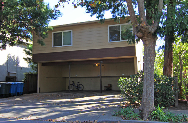 345 Cherry Ave in Menlo Park, CA - Building Photo - Building Photo