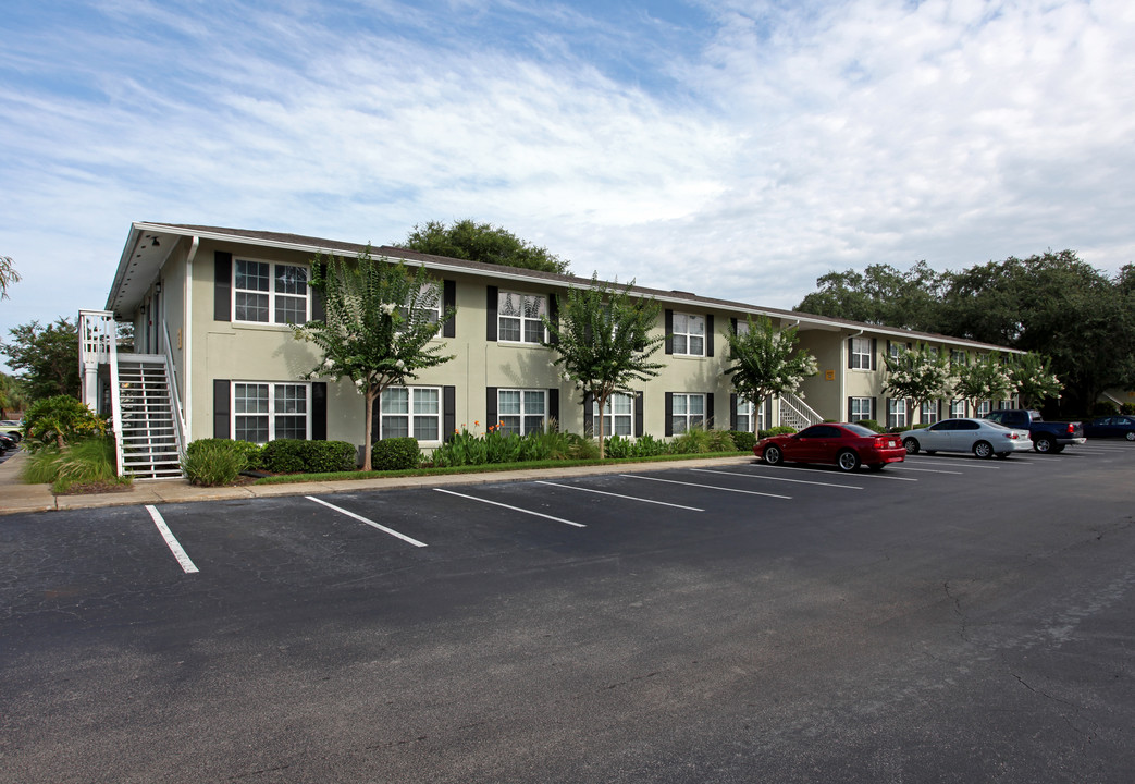 Sienna Place in Orlando, FL - Building Photo