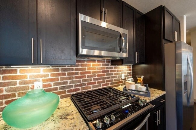 699 Capitol St in Houston, TX - Building Photo - Building Photo