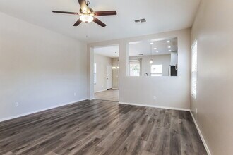 18514 W Udall Dr in Surprise, AZ - Building Photo - Building Photo