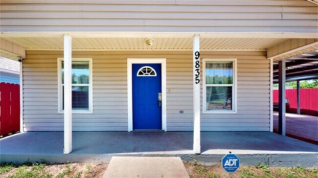 9835 Shive Dr photo'