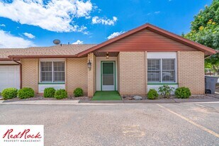 328 S 300 E in Saint George, UT - Building Photo