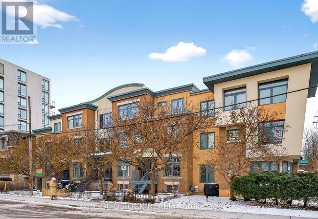 395 MacKay St in Ottawa, ON - Building Photo - Building Photo