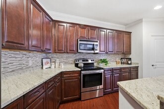 855 Main St in Woburn, MA - Building Photo - Building Photo